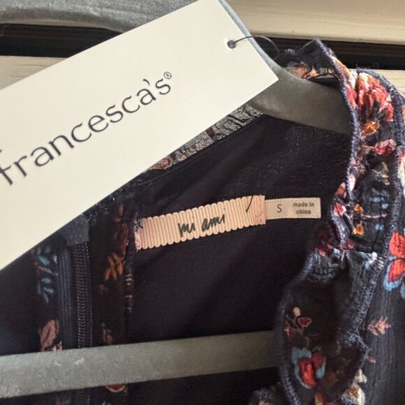 Women's Dress - Picture 5 of 5